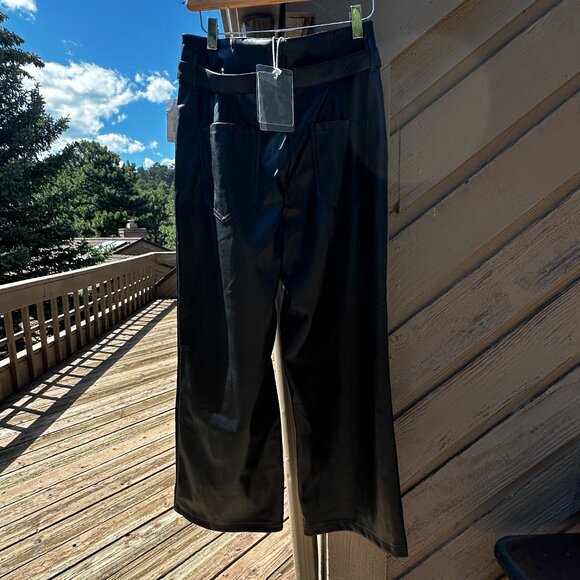 NWT Grey Collective Vegan Leather Cropped Flare Pants with Belt - Picture 4 of 11